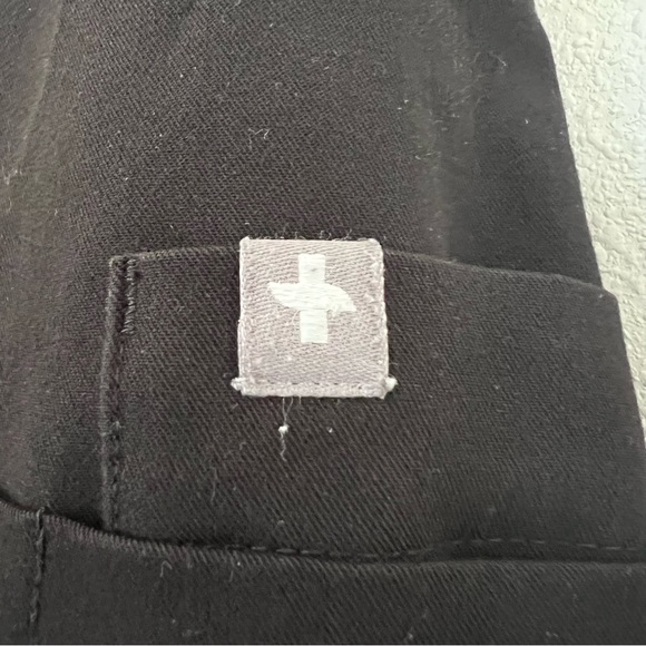 FIGS Black Technical Collection Cargo Pants Drawstring Scrubs Womens size XXS - Picture 3 of 5